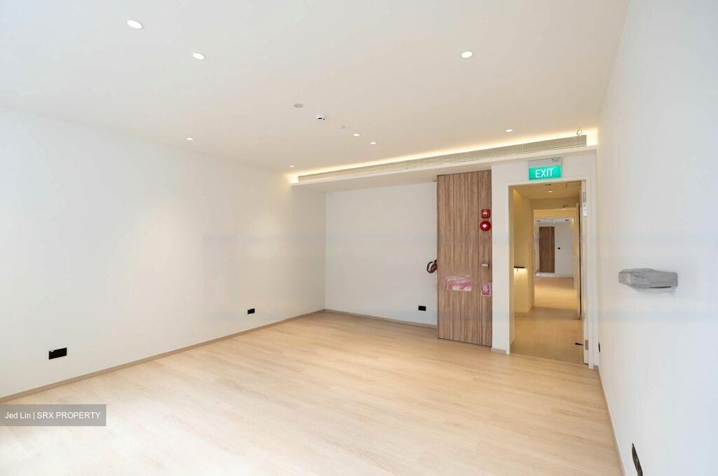 Teo Hong Road (D2), Shop House #459030971